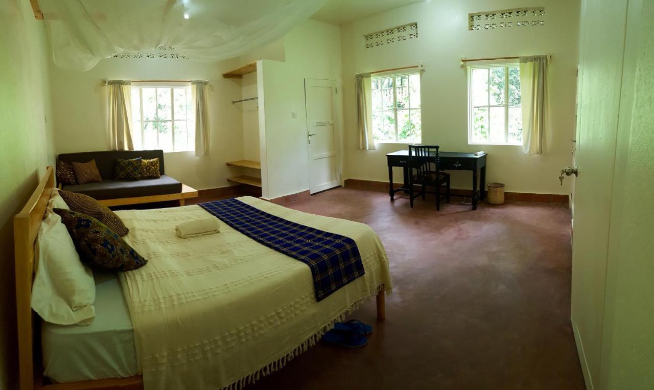 Bwindi Guest House Kanungu Kültér fotó